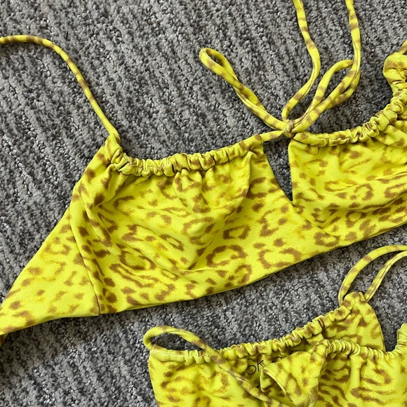 Skatie yellow leopard bikini - Picture 2 of 3
